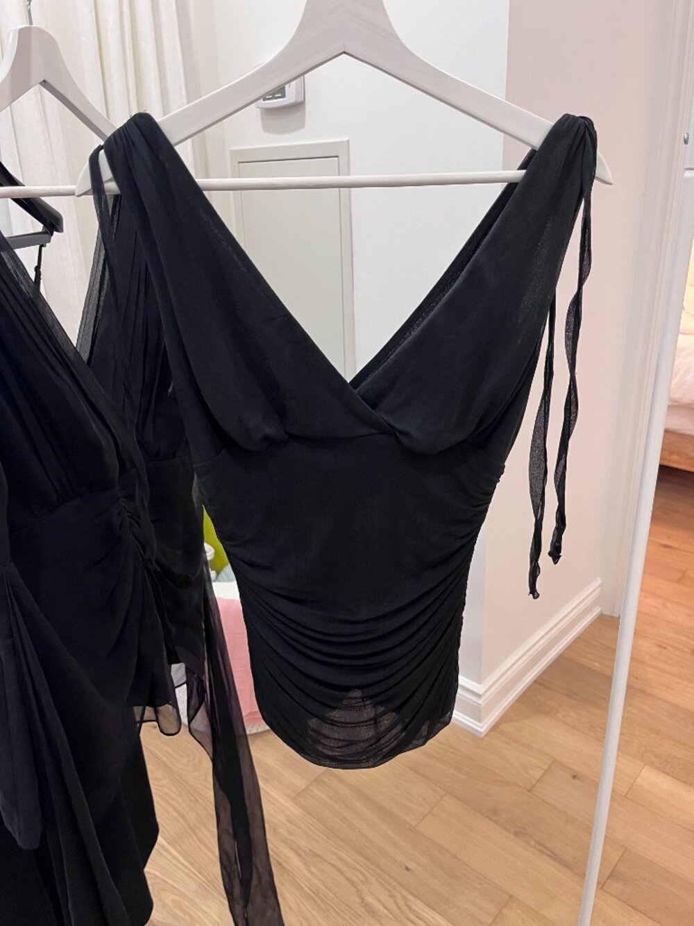 Vintage DVF Black Silk Chiffon Ruched Draped Evening Top, Size L, US 8-10 - Picture 6 of 11